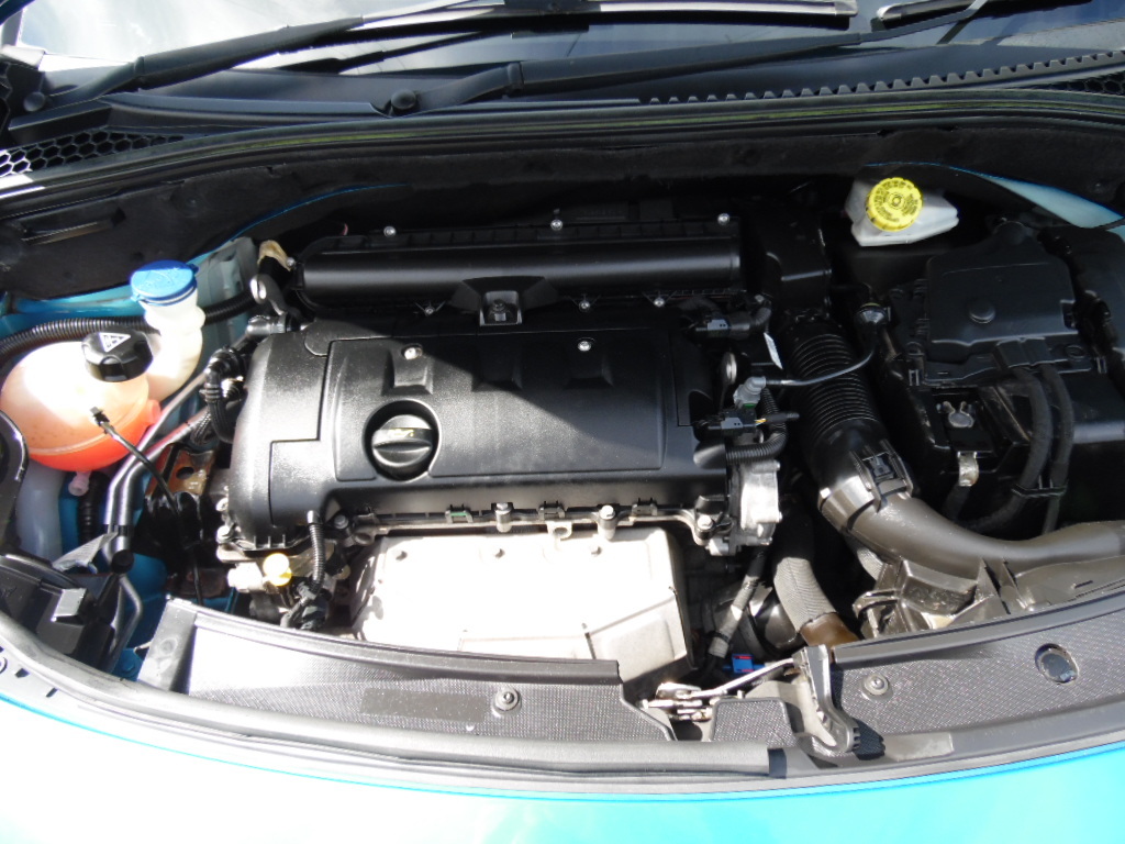 Citroen DS3 1.6 L 1.6 E-hdi Airdream Dsport Plus Euro 5 Ss Yellow #21