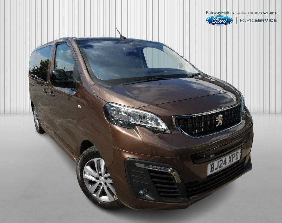 Peugeot Traveller Business Vip Brown