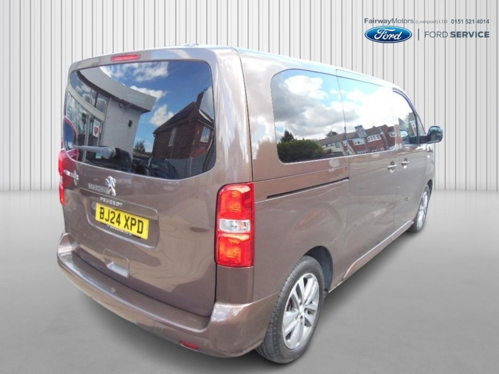 Peugeot Traveller Business Vip Brown #3