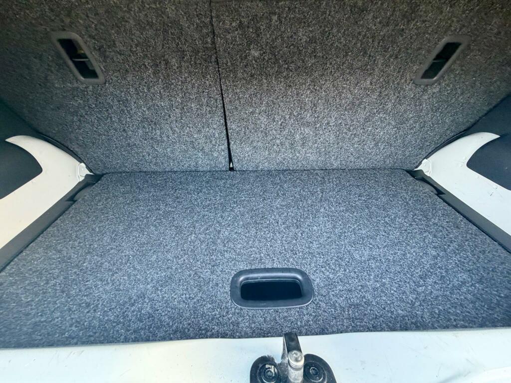 Volkswagen Up 1.0 Take Up Euro 5 White #44