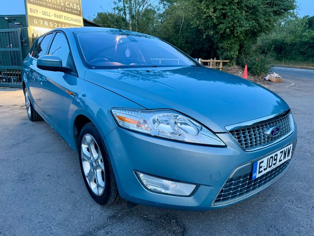Ford Mondeo Titanium Blue