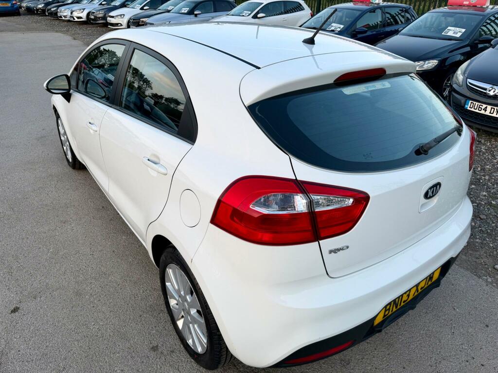 Kia RIO 1.25 2 Hatchback Euro 5 84 Bhp Blue #43