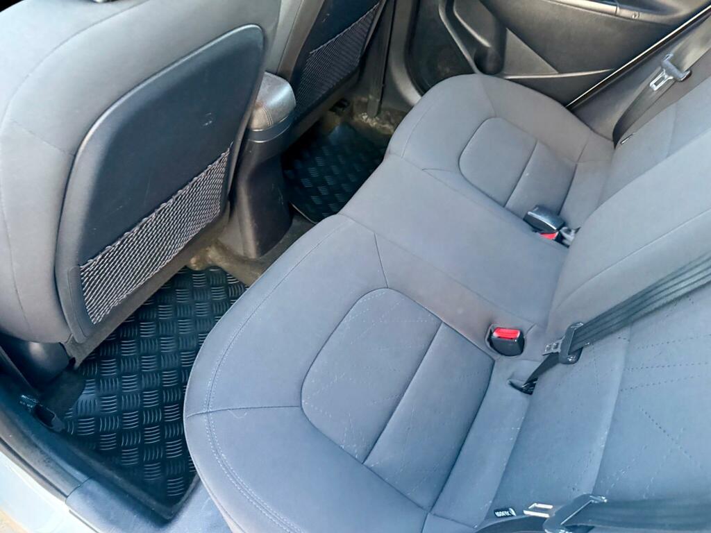 Kia RIO 1.25 2 Hatchback Euro 5 84 Bhp Blue #27