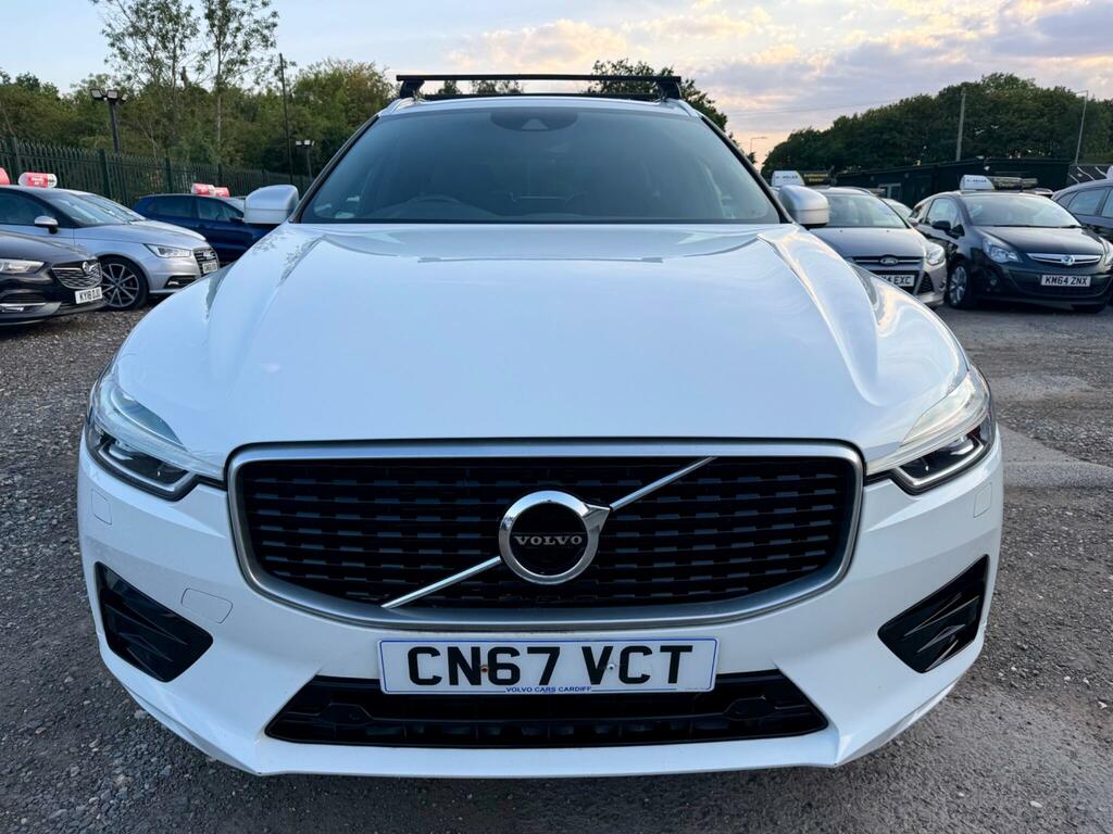 Volvo XC60 R-design White #6