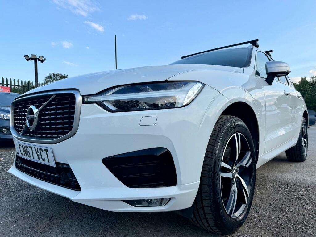 Volvo XC60 R-design White #3