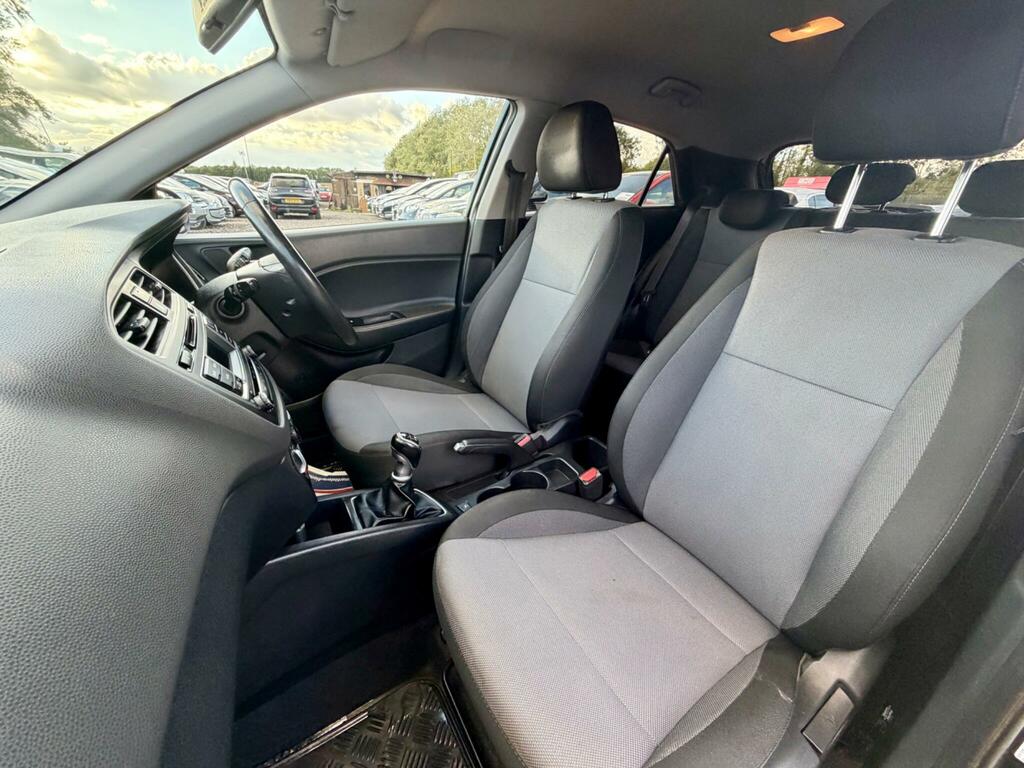 Hyundai I20 1.2 Sport Nav Grey #43