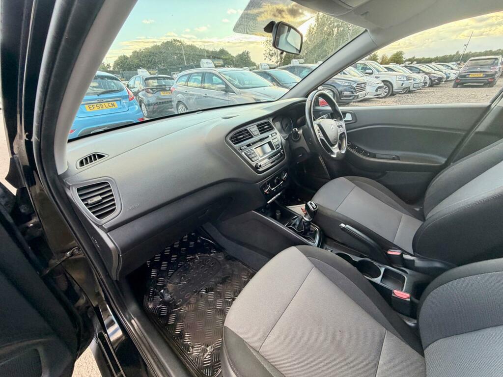 Hyundai I20 1.2 Sport Nav Grey #20