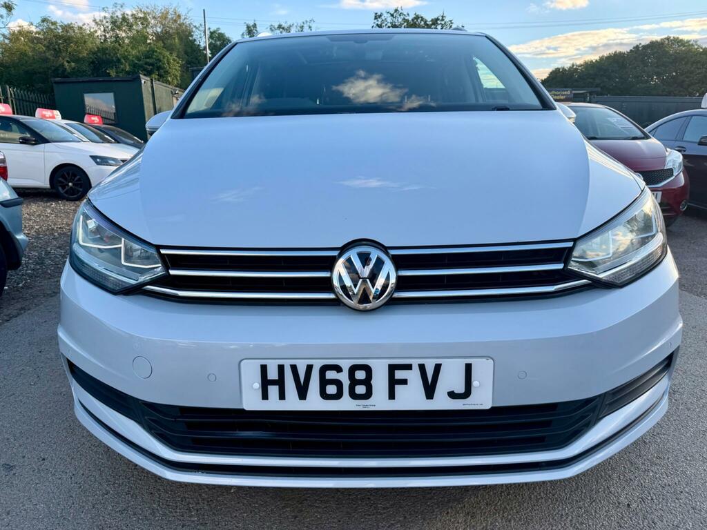Volkswagen Touran Mpv Black #9