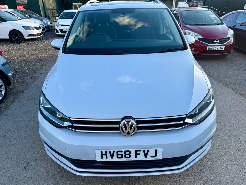 Volkswagen Touran Mpv Black #8