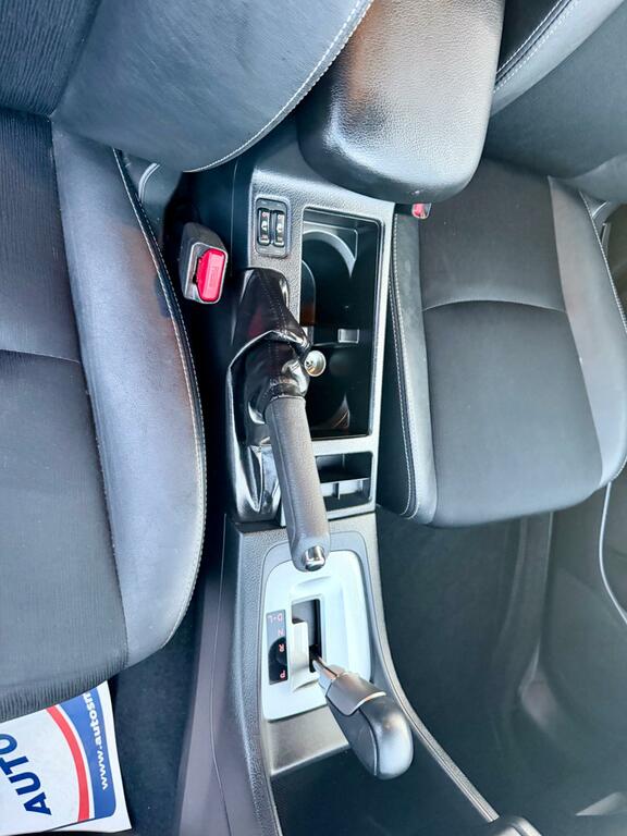 Subaru Impreza 1.6I Rc Lineartronic 1 Owner White #54