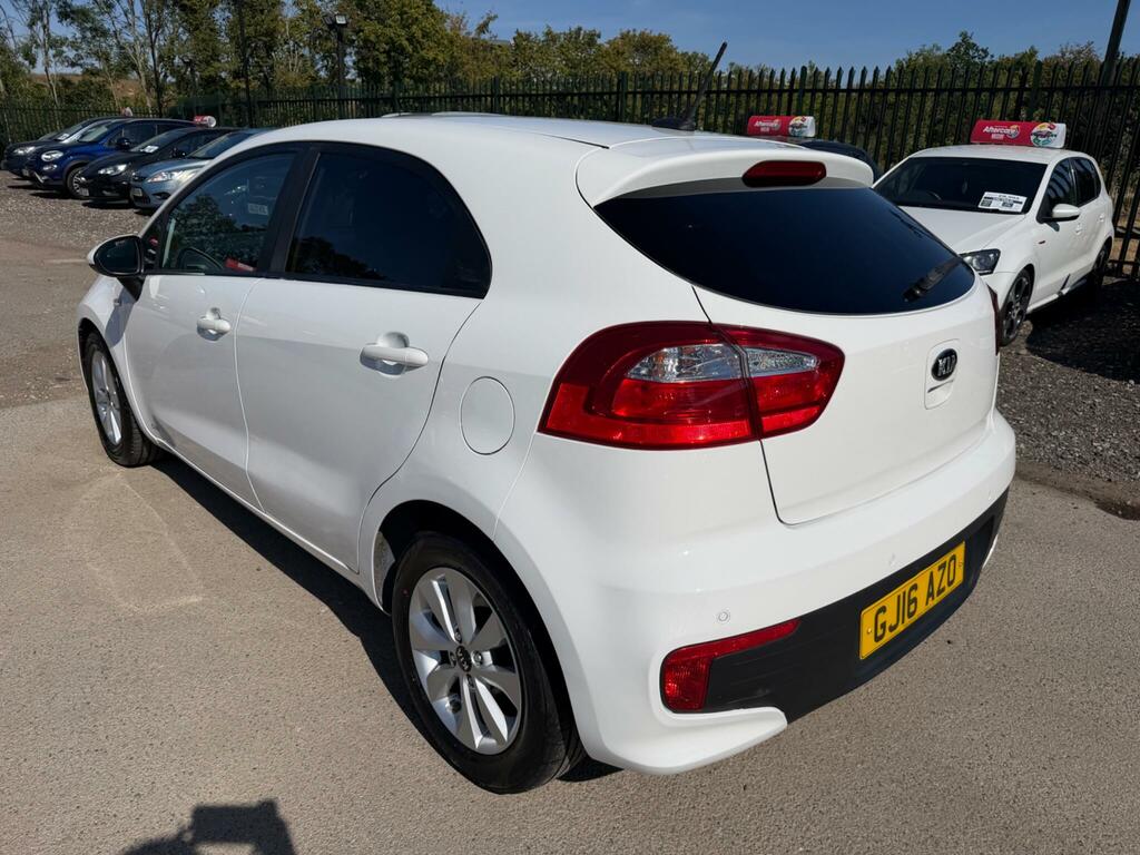 Kia RIO 1.25 Sr7 Hatchback Euro 6 84 Bh White #11