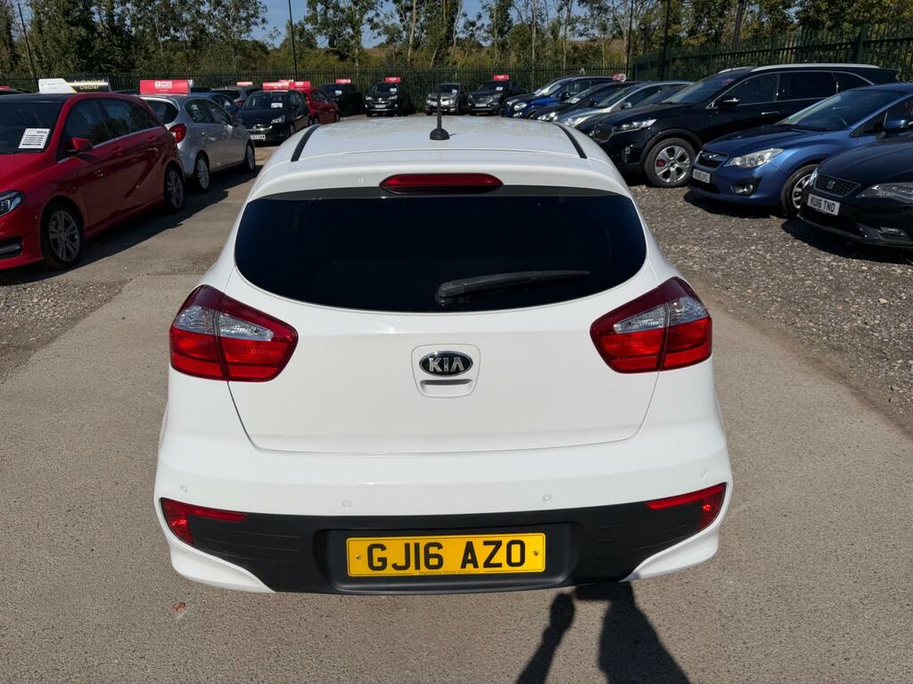 Kia RIO 1.25 Sr7 Hatchback Euro 6 84 Bh White #14