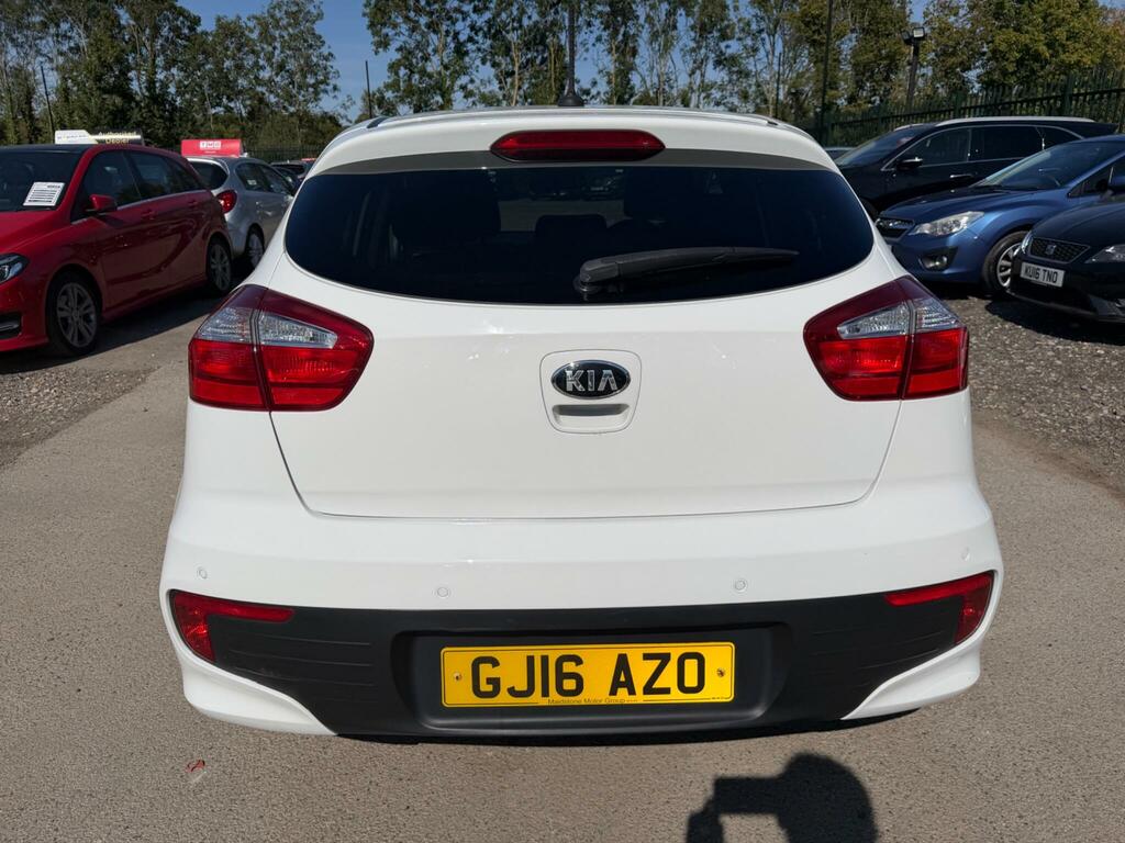 Kia RIO 1.25 Sr7 Hatchback Euro 6 84 Bh White #15