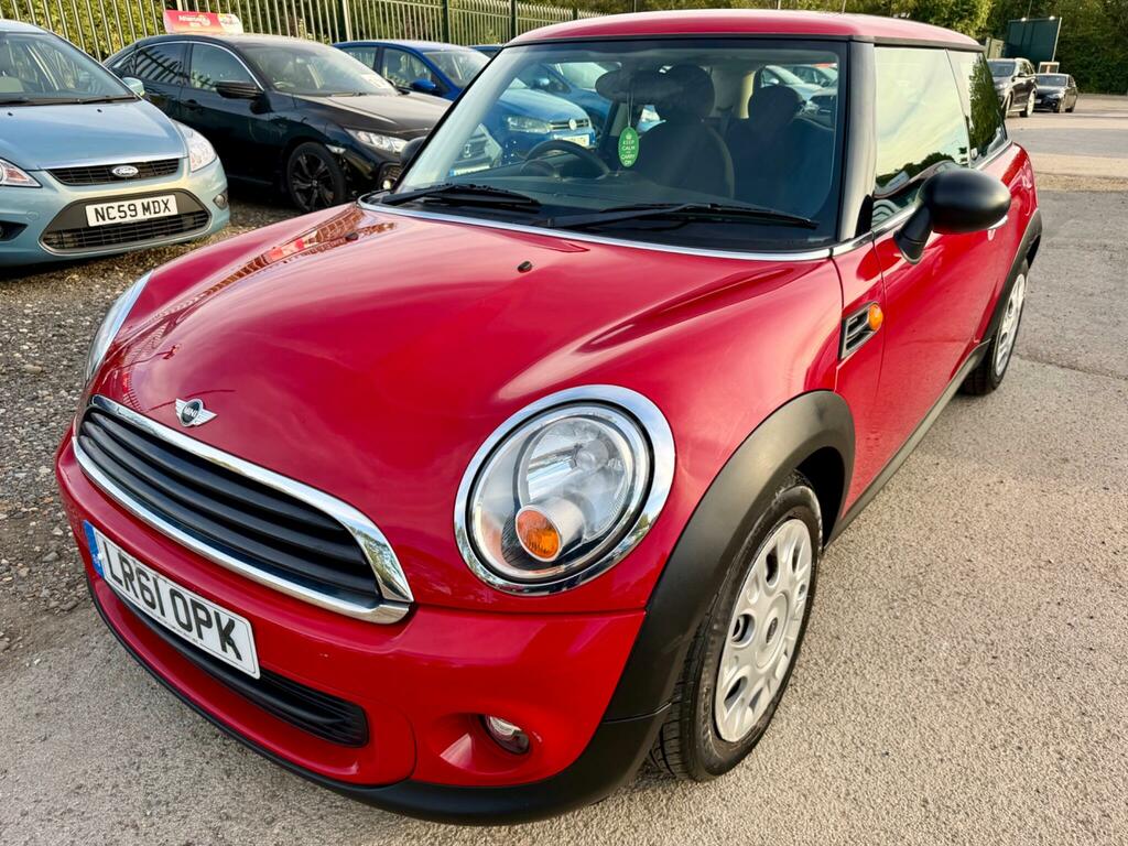 Mini Hatch 1.6 First Euro 5 Red #3