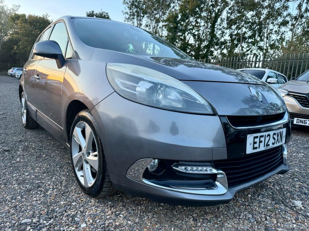 Renault Scenic Dynamique Tomtom Grey