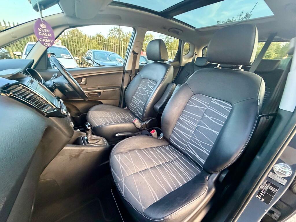 Kia Venga 1.6 3 Mpv Euro 6 S S 123 Bhp Red #59