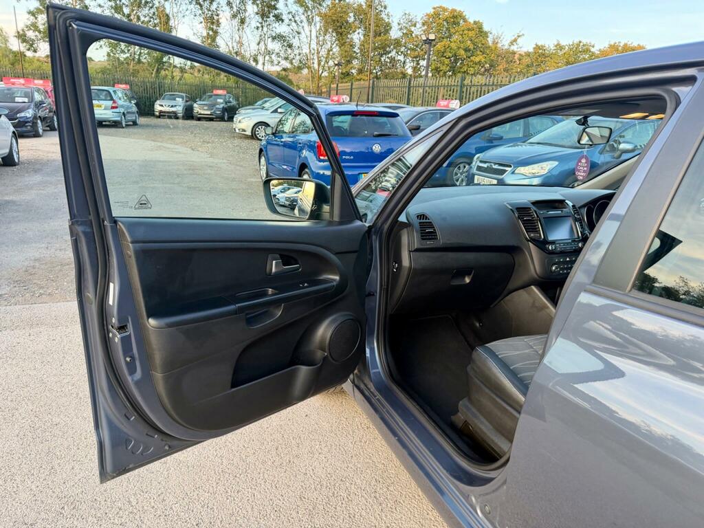 Kia Venga 1.6 3 Mpv Euro 6 S S 123 Bhp Red #34