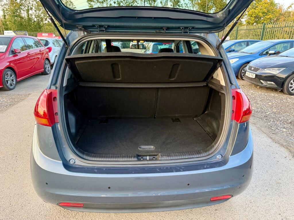 Kia Venga 1.6 3 Mpv Euro 6 S S 123 Bhp Red #53