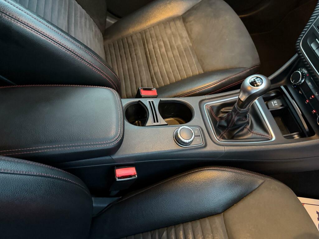 Mercedes-Benz A Class 1.6 A180 Sport Premium Plus Euro 6 Ss Black #22