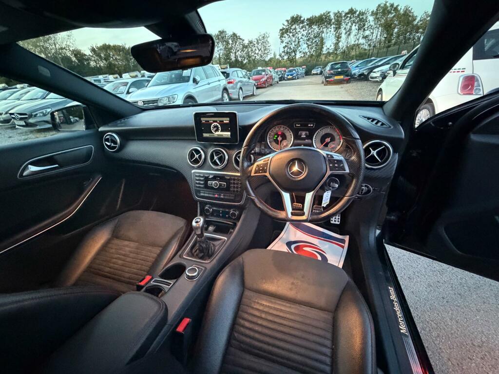 Mercedes-Benz A Class 1.6 A180 Sport Premium Plus Euro 6 Ss Black #23