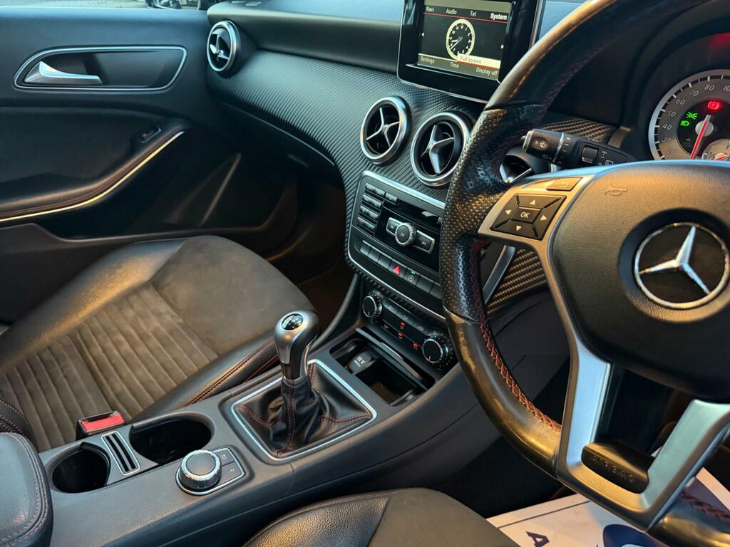Mercedes-Benz A Class 1.6 A180 Sport Premium Plus Euro 6 Ss Black #21