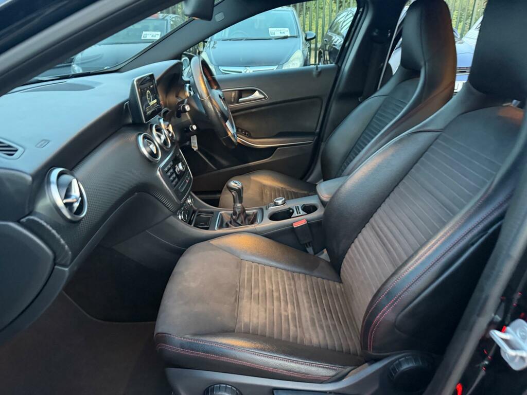 Mercedes-Benz A Class 1.6 A180 Sport Premium Plus Euro 6 Ss Black #48