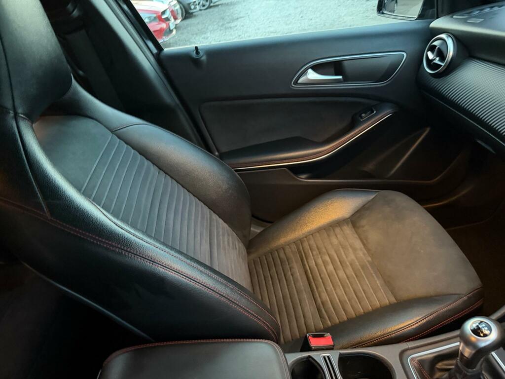 Mercedes-Benz A Class 1.6 A180 Sport Premium Plus Euro 6 Ss Black #50