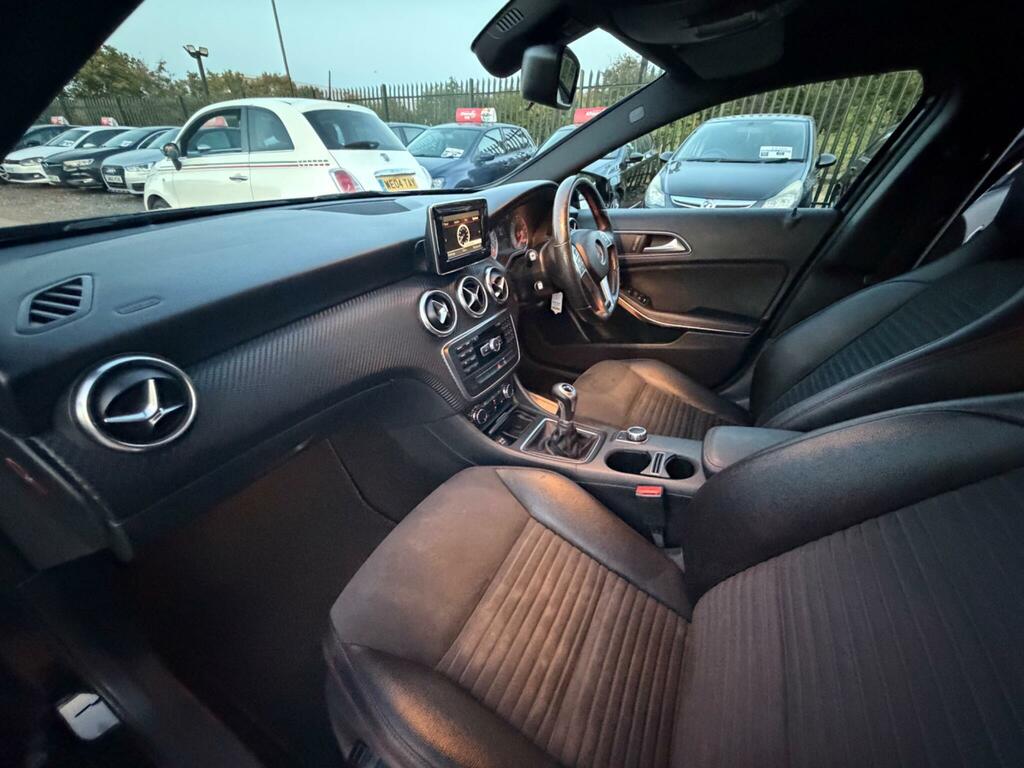 Mercedes-Benz A Class 1.6 A180 Sport Premium Plus Euro 6 Ss Black #54