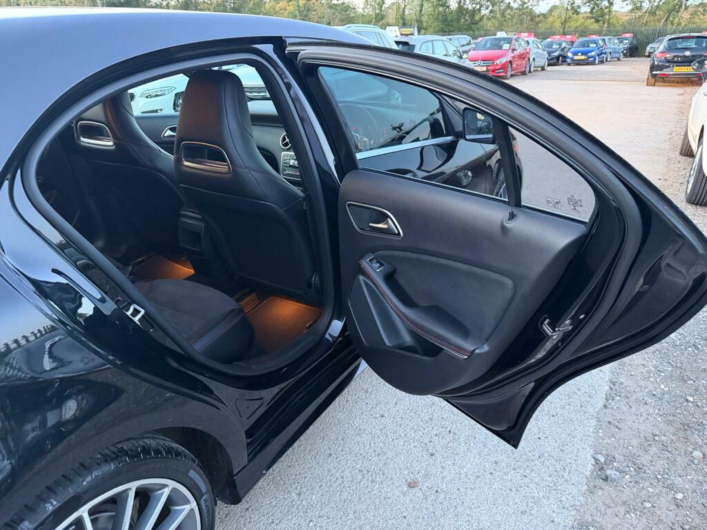Mercedes-Benz A Class 1.6 A180 Sport Premium Plus Euro 6 Ss Black #55