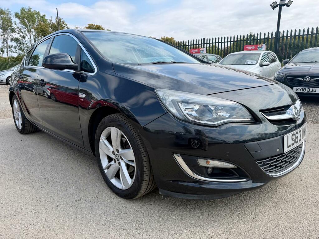 Vauxhall Astra Sri Black