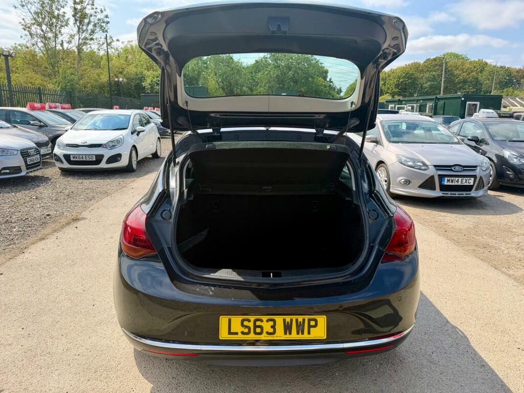 Vauxhall Astra 2.0 Turbo Cdti, Sports Tourer, 5Dr, Ma Black #46