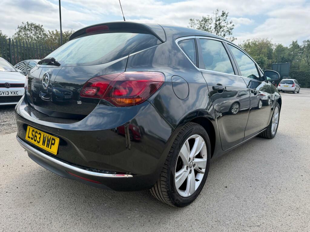 Vauxhall Astra 2.0 Turbo Cdti, Sports Tourer, 5Dr, Ma Black #23
