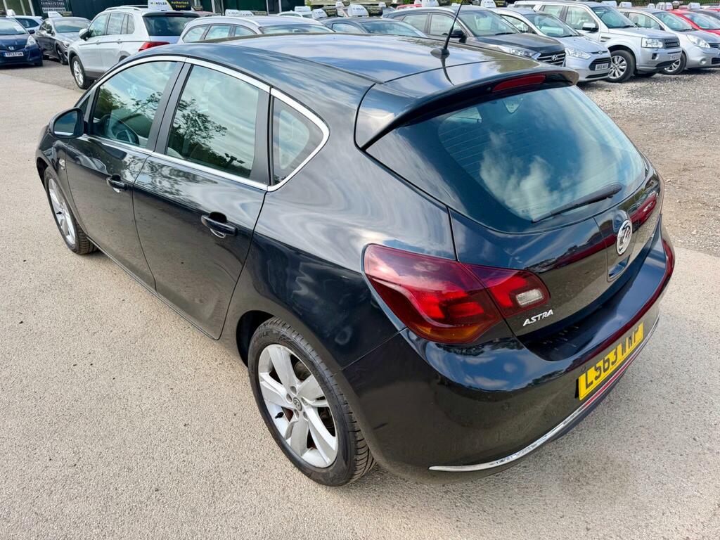 Vauxhall Astra Sri Black #5