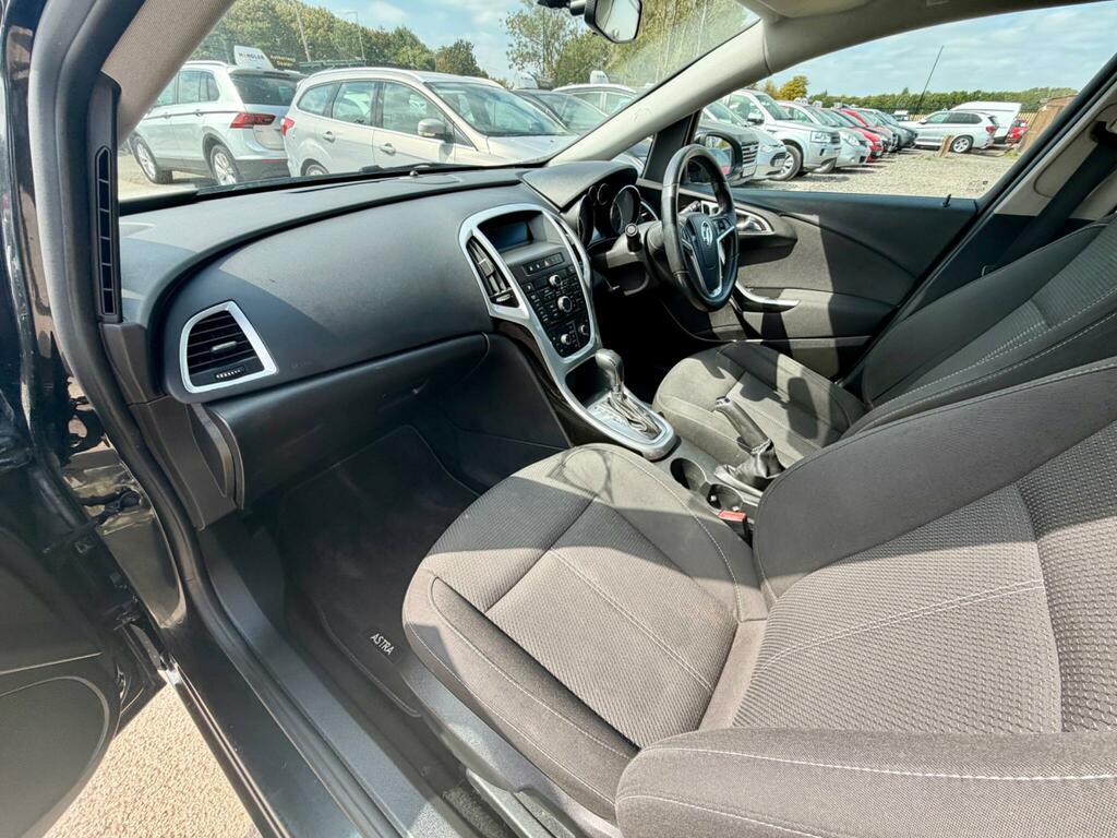 Vauxhall Astra 2.0 Turbo Cdti, Sports Tourer, 5Dr, Ma Black #48