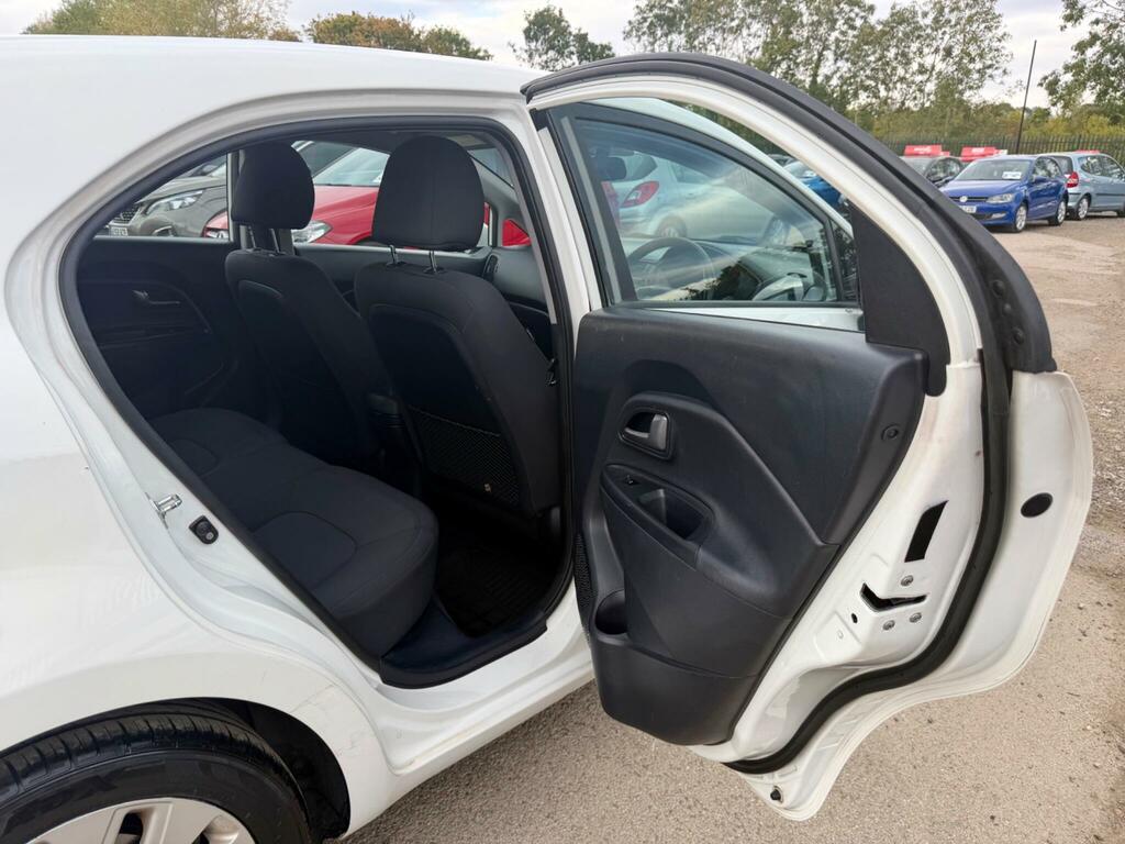 Kia RIO 1.25 1 - Motd To January 2027 35 Road Tax Low Silver #37