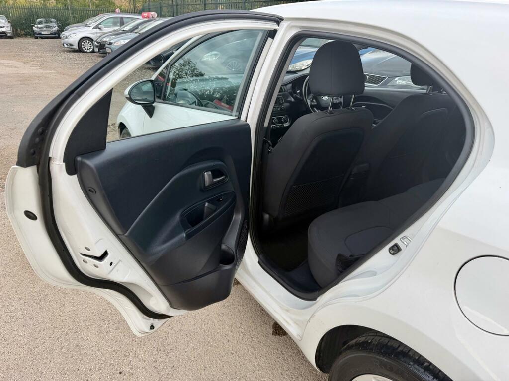 Kia RIO 1.25 1 - Motd To January 2027 35 Road Tax Low Silver #51