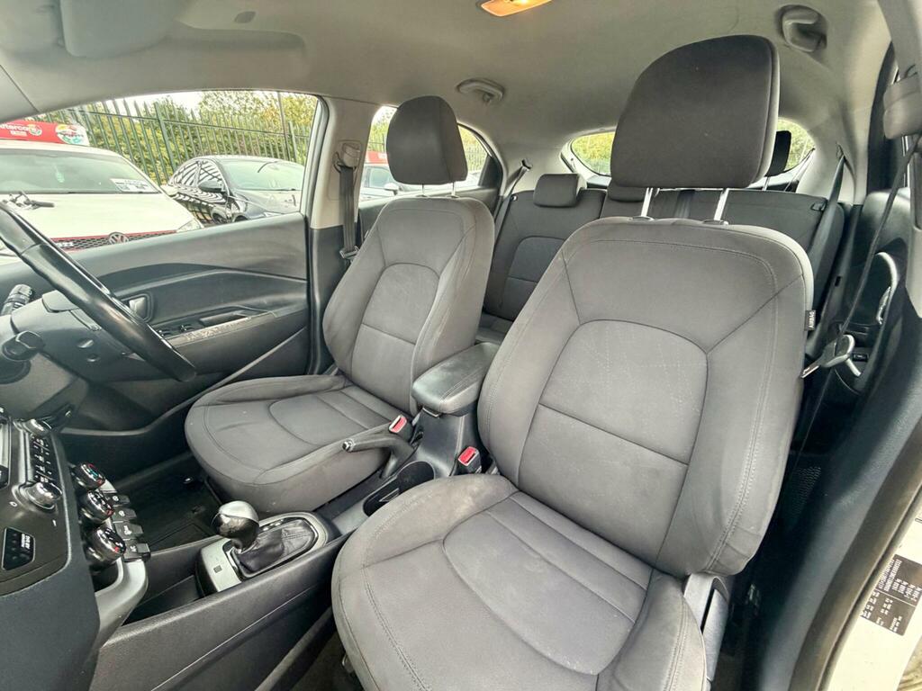 Kia RIO 1.25 1 - Motd To January 2027 35 Road Tax Low Silver #47