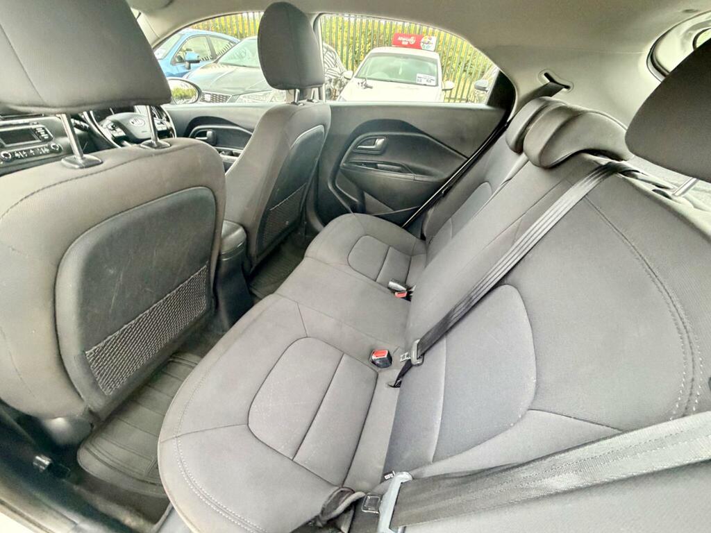 Kia RIO 1.25 1 - Motd To January 2027 35 Road Tax Low Silver #26