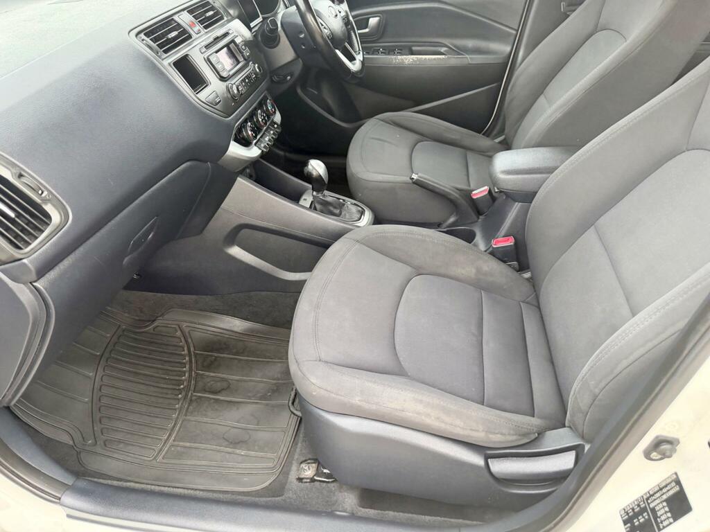 Kia RIO 1.25 1 - Motd To January 2027 35 Road Tax Low Silver #48