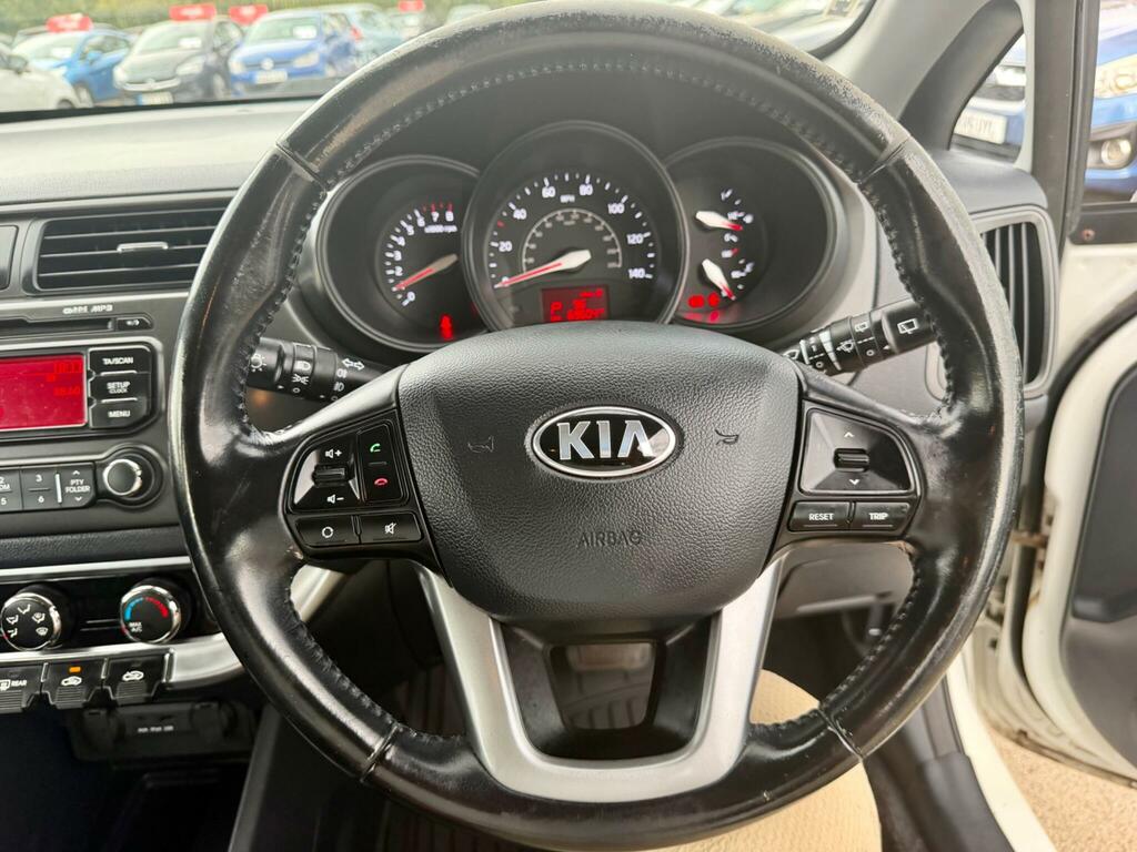 Kia RIO 1.25 1 - Motd To January 2027 35 Road Tax Low Silver #46