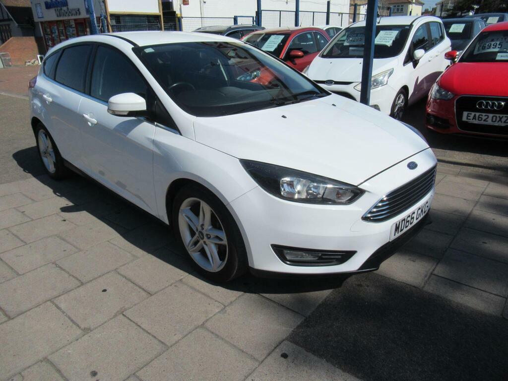 Ford Focus 2.0 Tdci St-3 Hatchback Euro 6 Orange #4