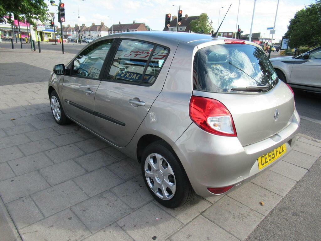 Renault Clio Estate 1.2 16V Dynamique Sport Tourer 200909 Black #8