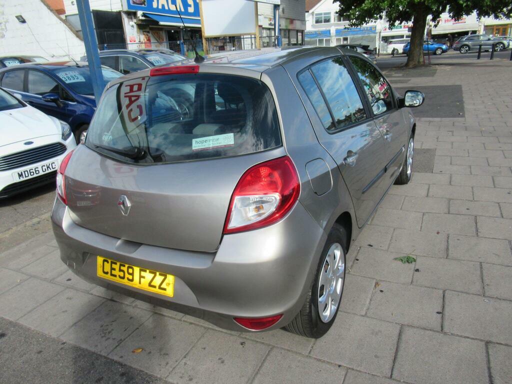 Renault Clio Estate 1.2 16V Dynamique Sport Tourer 200909 Black #12