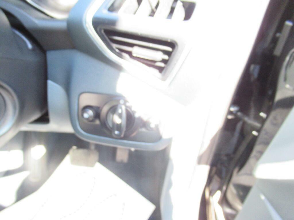 Ford C-Max 1.6 Tdci Zetec Mpv Euro 5 115 P  #14