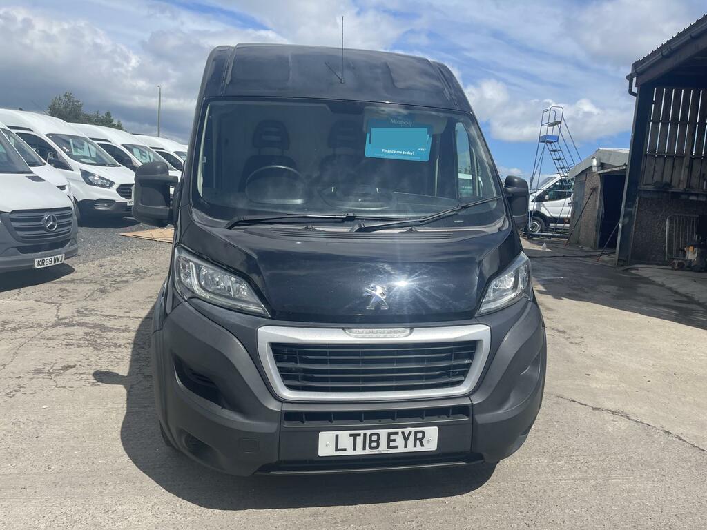 Peugeot Boxer Professional Black #2