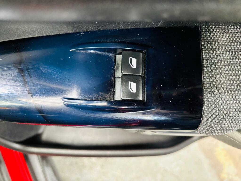 Citroen C4 Cactus 1.2 Puretech Flair Euro 6 Ss Purple #15
