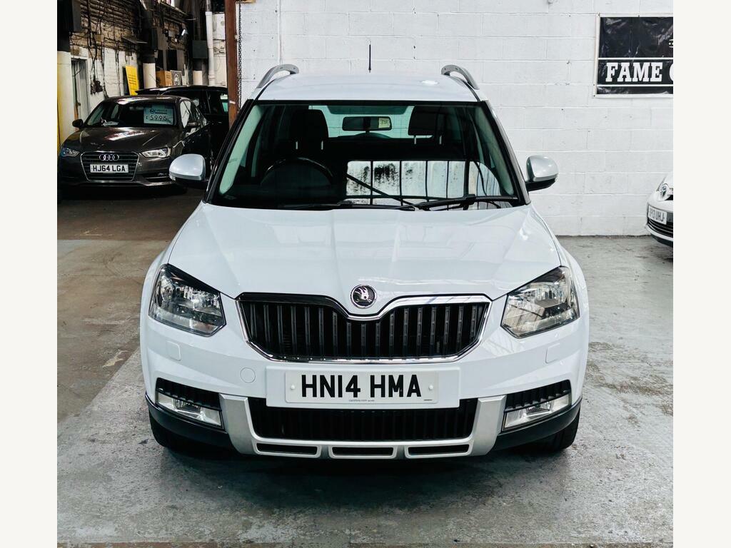 Skoda Yeti 1.2 Tsi Se Outdoor Dsg Euro 5 White #2