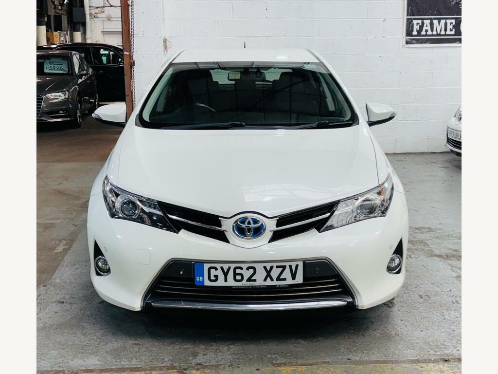 Toyota Auris 1.8 Vvt-h Excel Cvt Euro 5 S S White #2