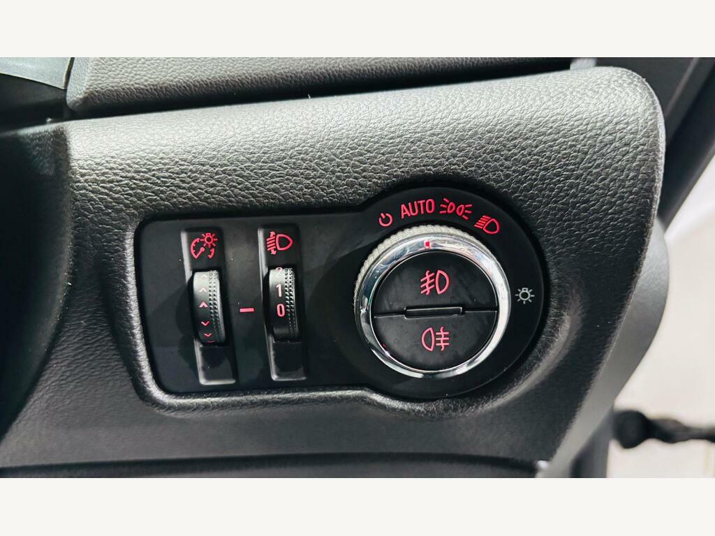 Vauxhall Astra GTC 1.6T 16V Sri Euro 5 2013 Black #15