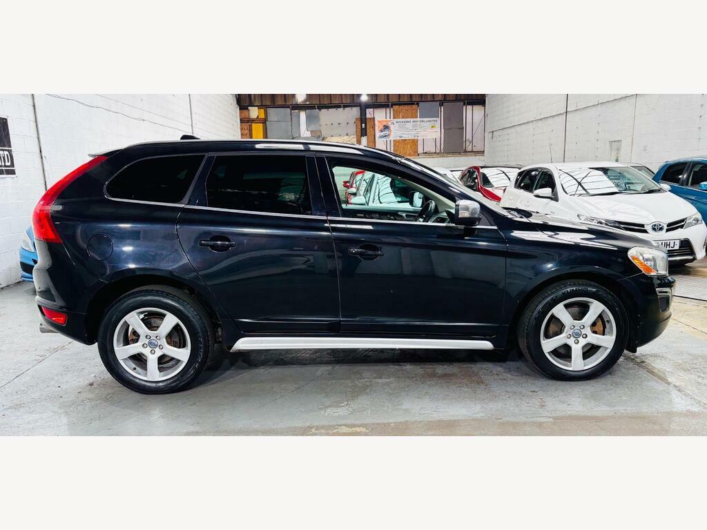 Volvo XC60 2.4 D3 R-design Geartronic Awd Euro 5 Black #6